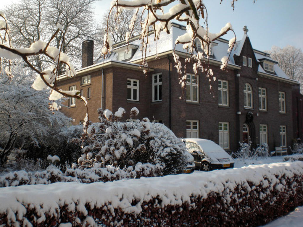 Gasthuis Pension Via Quidam Vaassen Extérieur photo