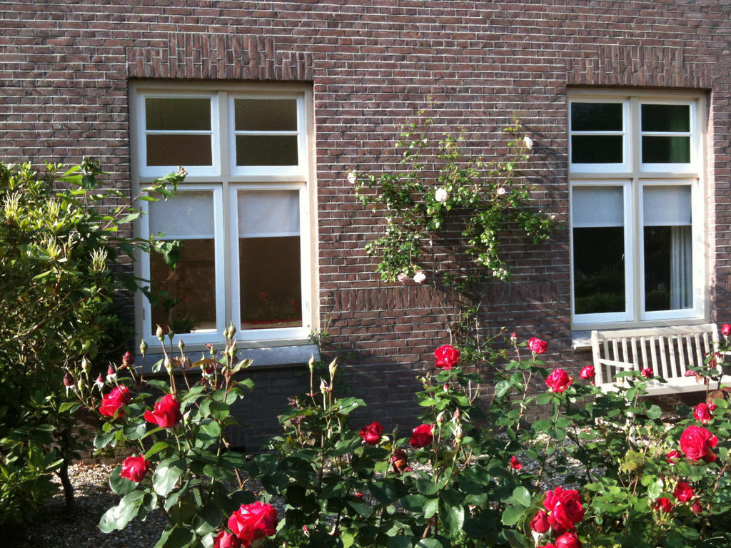 Gasthuis Pension Via Quidam Vaassen Extérieur photo